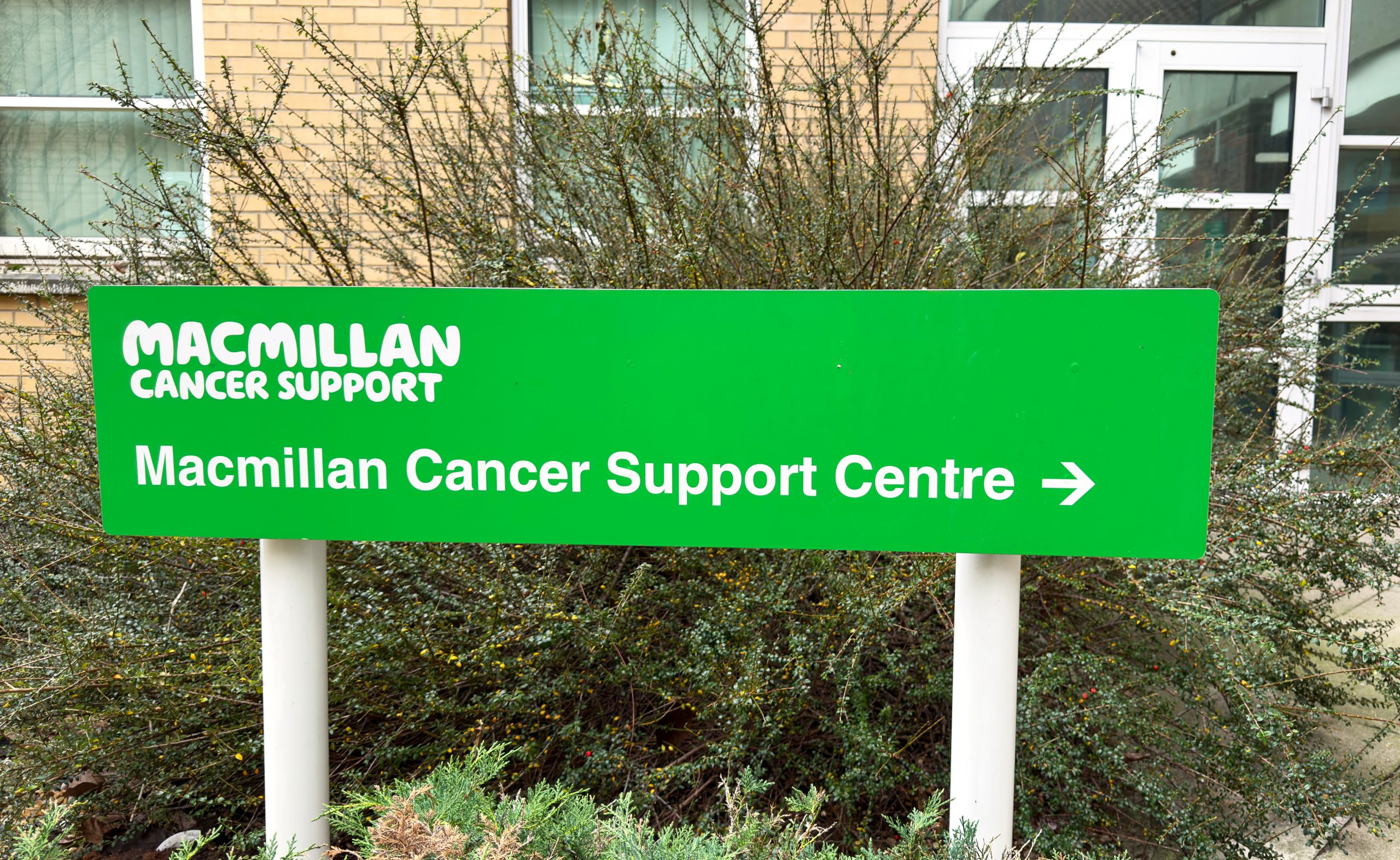 Macmillan Cancer Support Sign